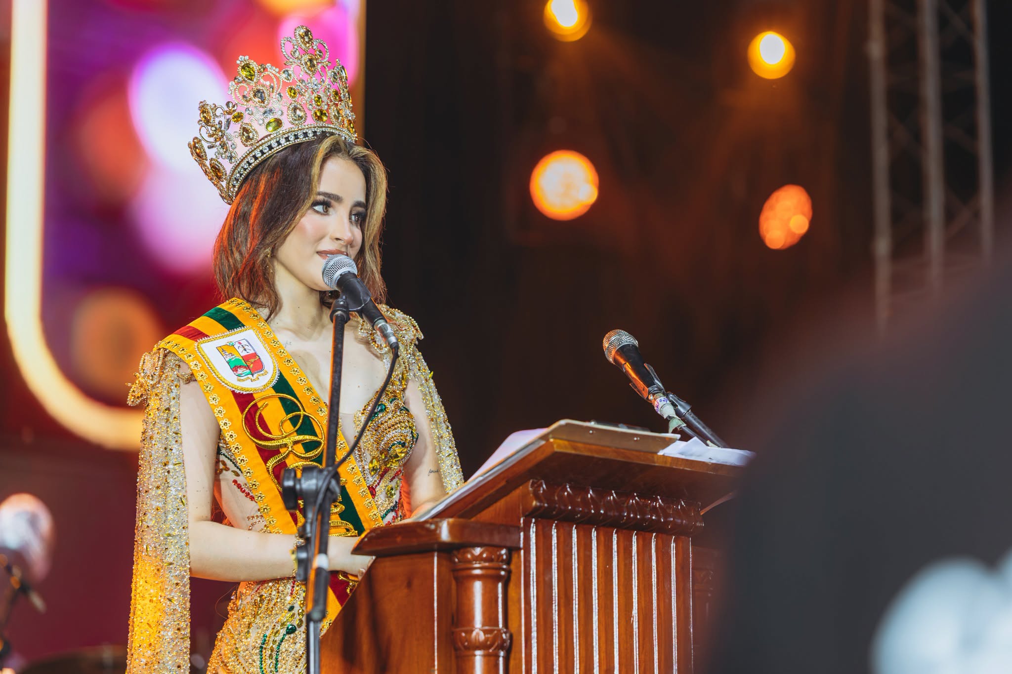 Fiorella Valentina Macas Reyna de Zaruma 2026 DUKERS 60