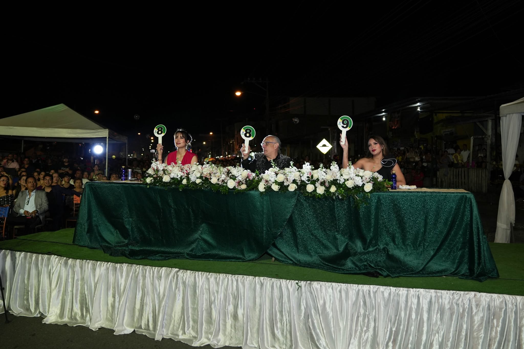 Noche de Elección Reyna de BUENA FE - Dukers Group 15