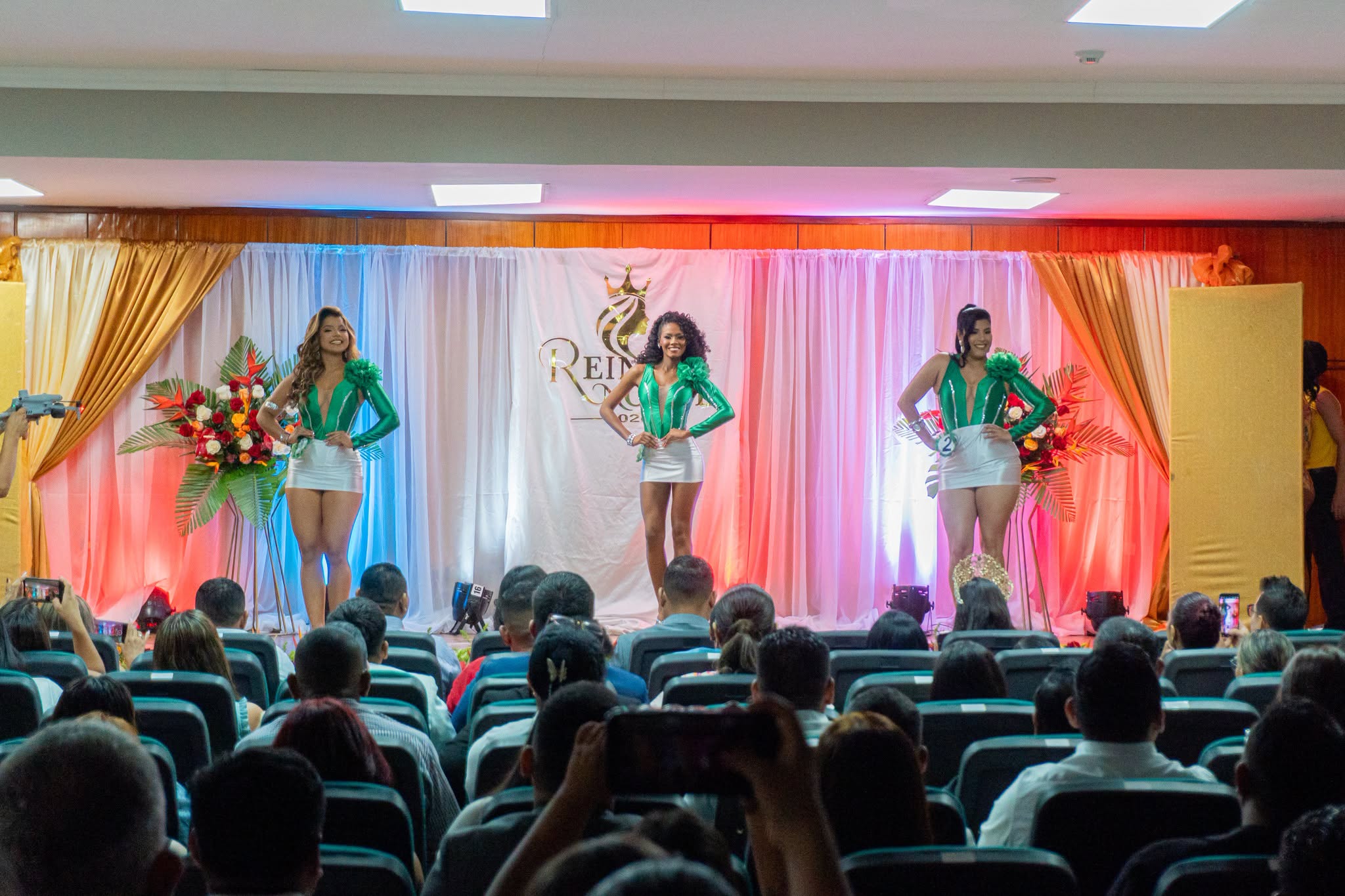 Noche de Elección Reyna de NOBOL - Dukers Group 28